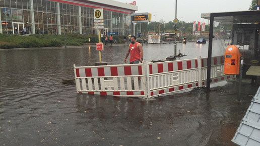 berlin ueberflutet yorkstrasse2 aa