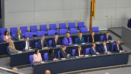 Regierungsbank im Bundestag