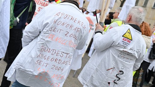 Apotheker bei Demo
