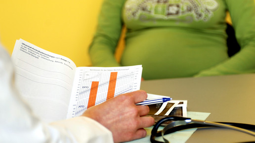 schwanger mutterpass aa