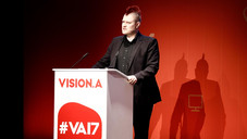 Apotheker wissen nicht, wer in den Laden kommt