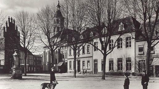 Hirsch-Apotheke 3 HIrsch-Apotheke