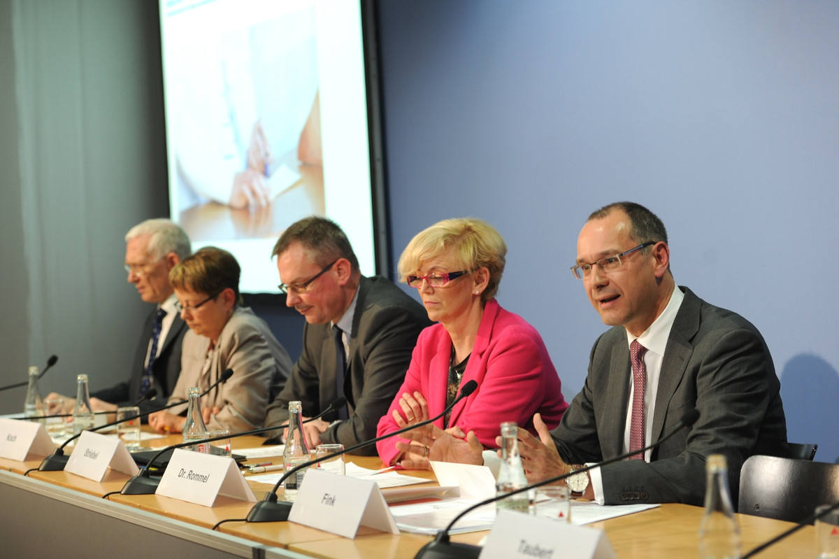 ARMIN „Mehr Geld für mehr Beratung“ APOTHEKE ADHOC