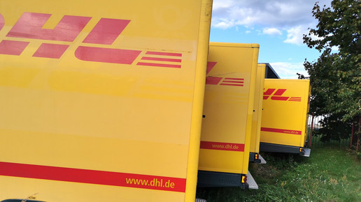 DHL-Autos