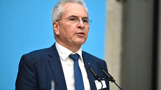 Rezeptur-Retax: „Kassen wollen Apotheken schaden“