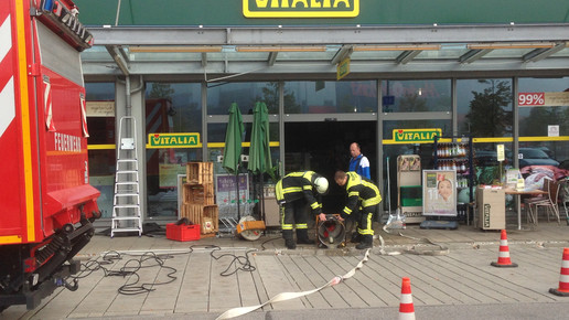 Wasserschaden reformhaus west-park-apo