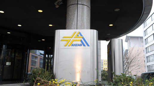 Anzag geht von der Börse