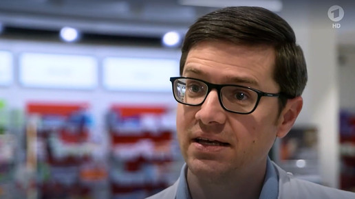 Apotheker Schittenhelm beim ARD-Magazin Brisant