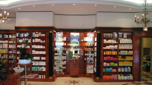 01 Viktoria-Luise-Apotheke Berlin 800x600