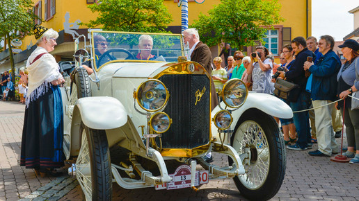 Tankszene 14 Stadt-Apotheke