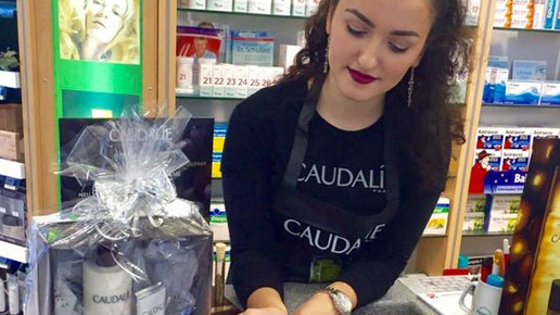 vjollca zeneli kosmetik2 verkauf zeneli