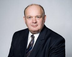 LINDA AG Vorstand H.Trahmer