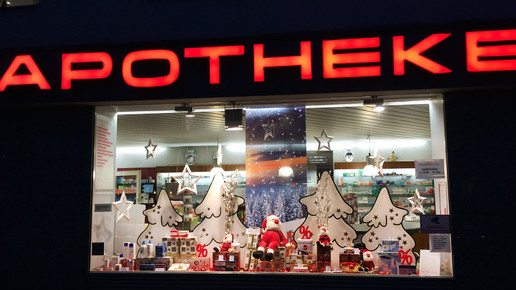 schaufenster apotheken weihnachts-deko7 aa