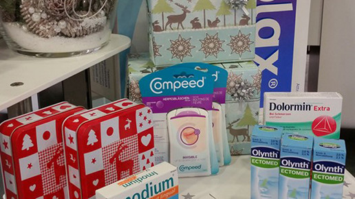 apo-lutsch weihnachtsdeko schaufenster3 apo-lutsch