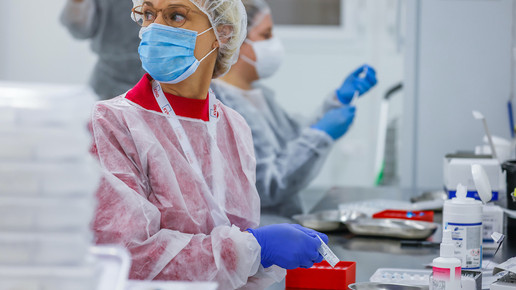 Gesundheitsminister: Apotheken sollen Impfzentren beliefern