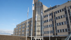 Phoenix schließt Konzern im Konzern