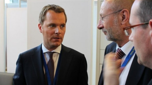 0005-1305551445 11163