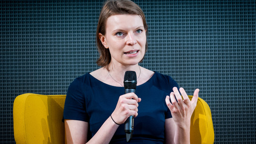 Kampf gegen Engpässe: Abgeordnete lobt Apotheken