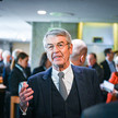 Wie Oesterle sich bei DocMorris verzockte Walter Oberhänsli und Dr. Fritz Oesterle auf der DocMorris-Generalversammlung
