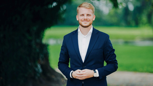 SPD-Generalsekretär: Höhere GKV-Beiträge für Topverdiener