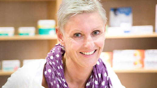 gabriele aures portraet rathausapotheke gaimersheim