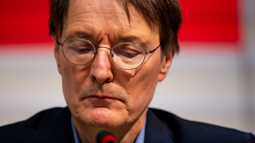 Der Widerstand wirkt