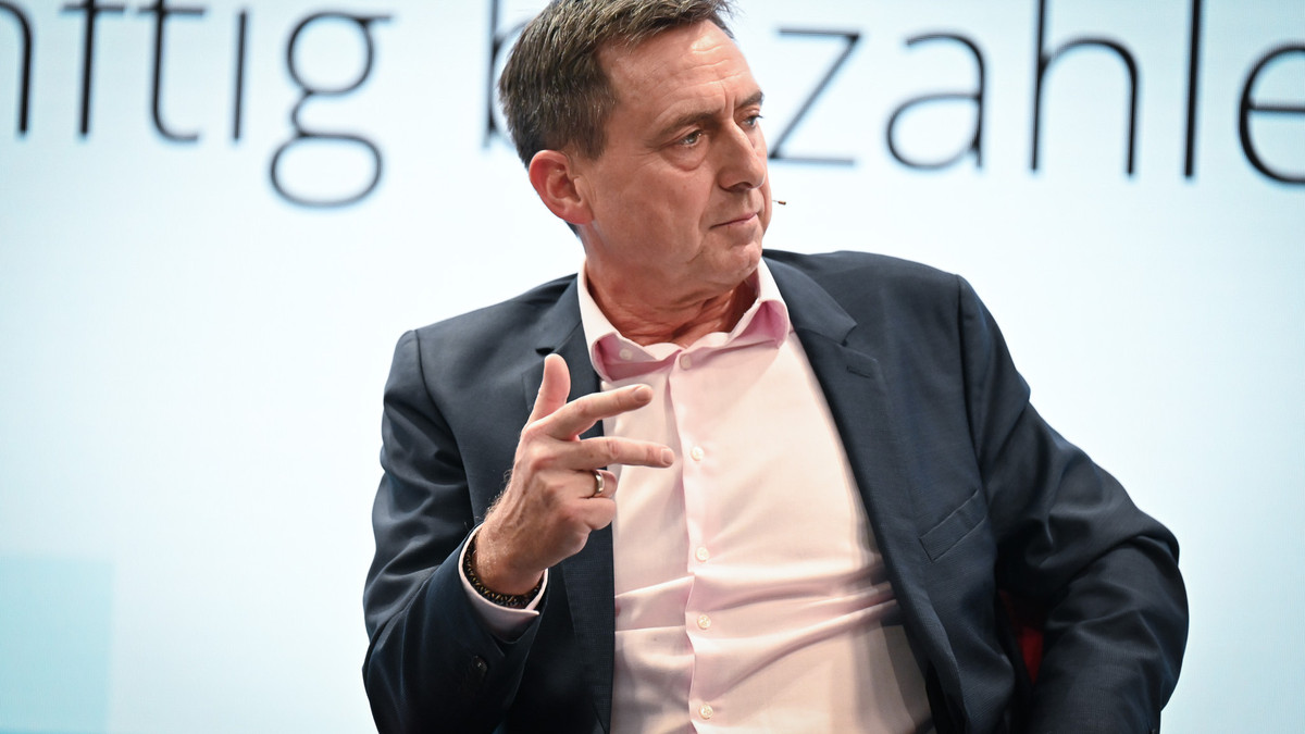 GKV-Chef-Lieber-MwSt-auf-7-Prozent-als-Praxisgeb-hr