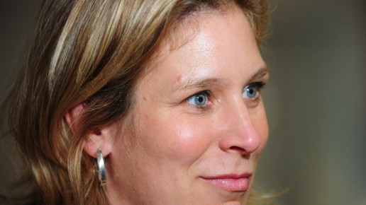 0004-1310571701 11837