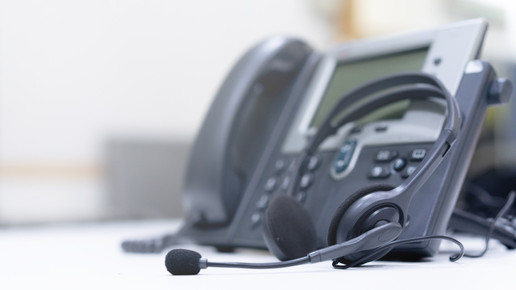 Krankenkassen schalten Hotlines