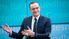 Hier stellt Spahn sein Gesetz vor