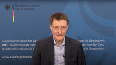 Weihnachtsgruß: Lauterbach vergisst Apotheken