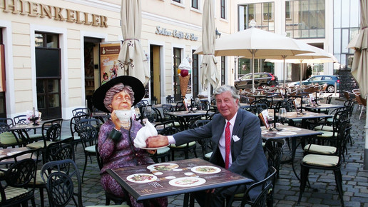 Darbooven cafe apotheke im taschenbergpalais