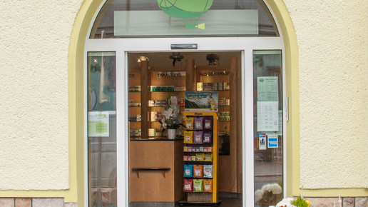 aussen 2 Baumgarten-Apotheke