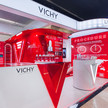Nahrungsergänzungsmittel von Vichy Foto: Messestand von Vichy