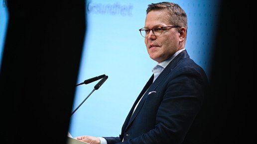 Tino Sorge auf der Bühne