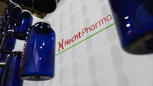 hecht pharma logo cs