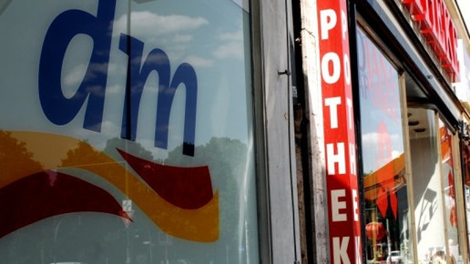 0003-1272960999 7306