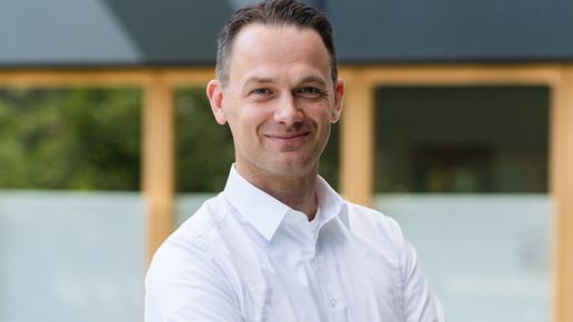 Dr. Jörn Weißenfeld im Porträt. Mehr dazu im Artikel.