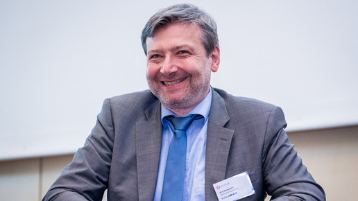 bvdva160601 heidenblut andreasdomma