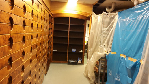 Altstadt-Apotheke Goettingen Offizin alt Abbau01 Altstadt-Apotheke