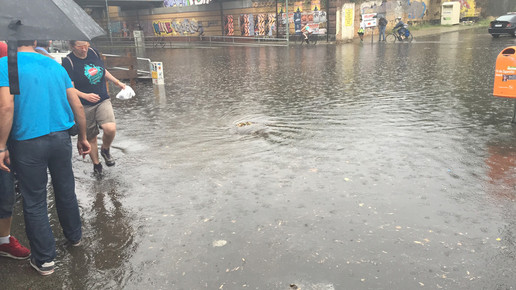 berlin ueberflutet yorkstrasse aa