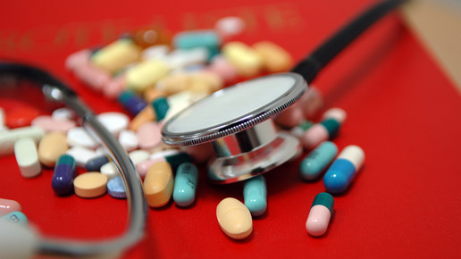 arzt stethoskop pillen eh