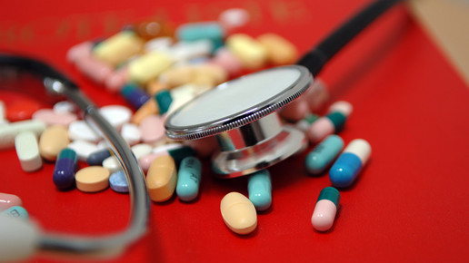 arzt stethoskop pillen eh