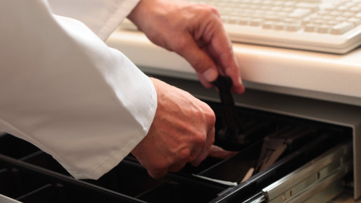 geld kasse apotheke eh