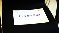 Neue Minister gesucht