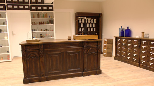 Ausstellung Obertorapotheke