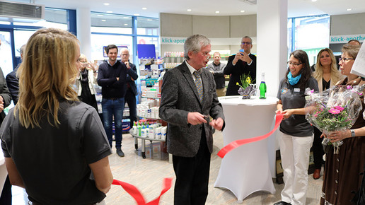 Klick-apotheke eroeffnung1 ilius klick-apotheke