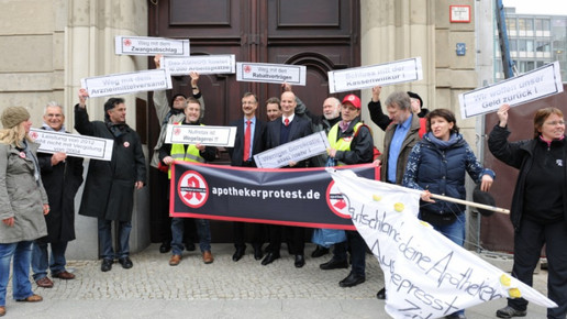 0009-apostreik jaegerstrasse eh