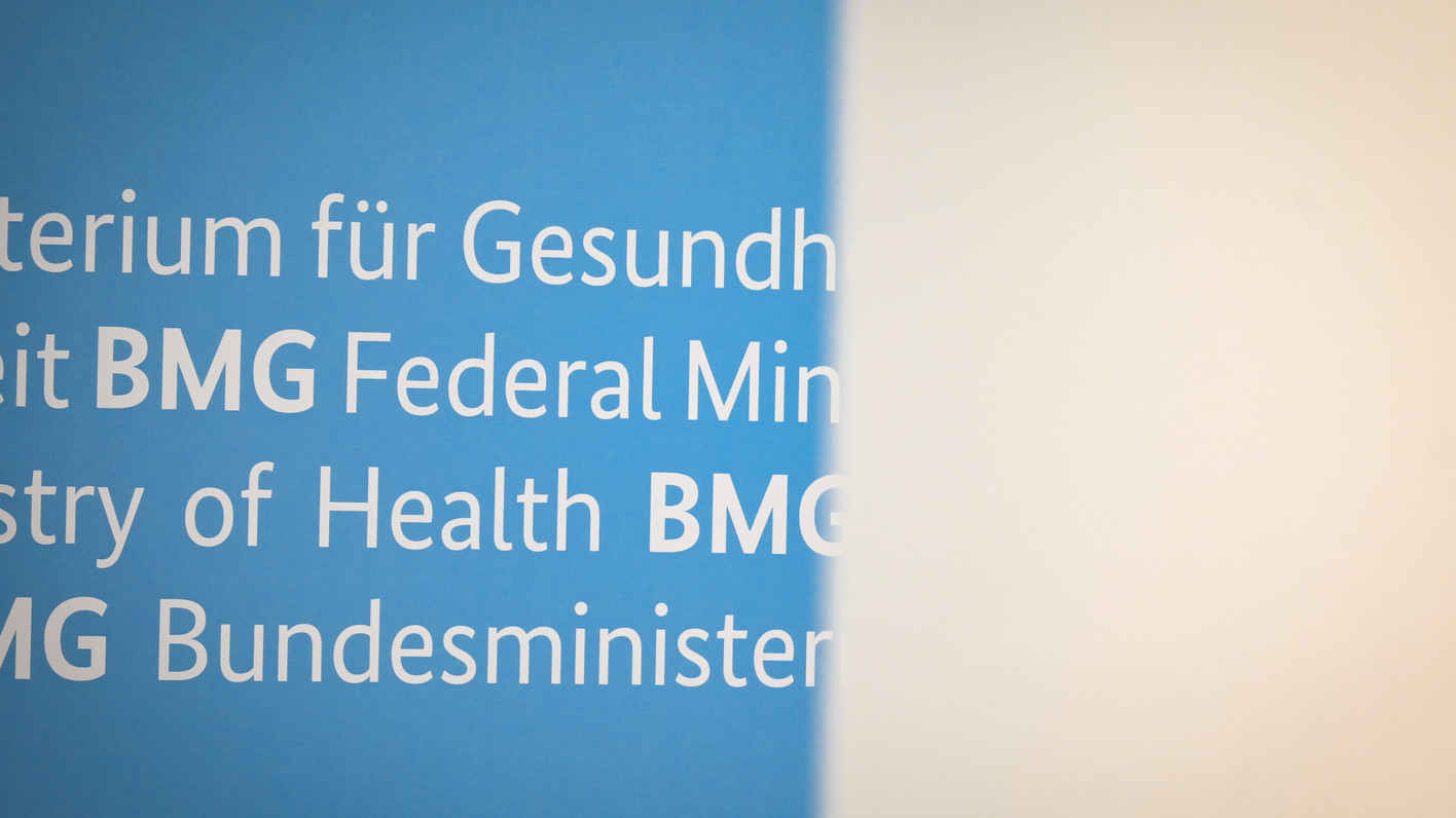 BMG: Fixum in zwei Schritten | APOTHEKE ADHOC
