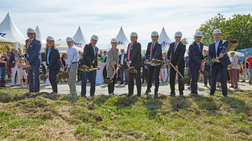 20160718 dm spatenstich zentrale dm